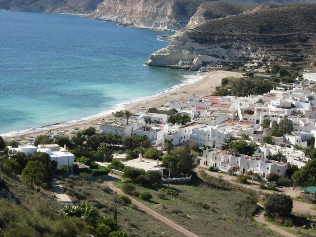 Precioso Apartamento A 20 Metros Del Mar Agua Amarga  Esterno foto